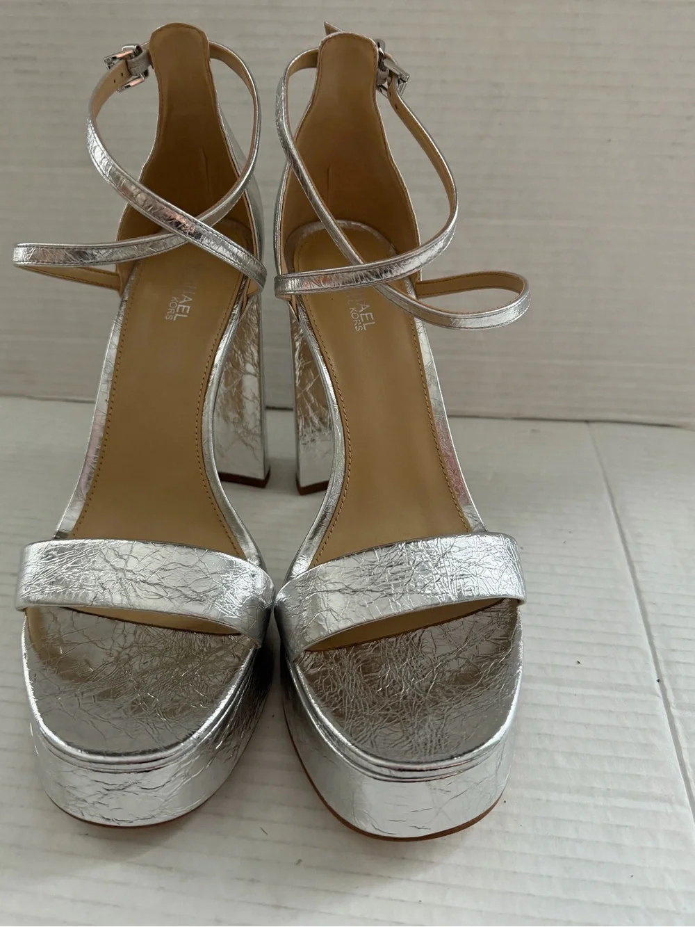 $145 Michael Kors Cami High Heel Platform Sandals Shoes silver size 9